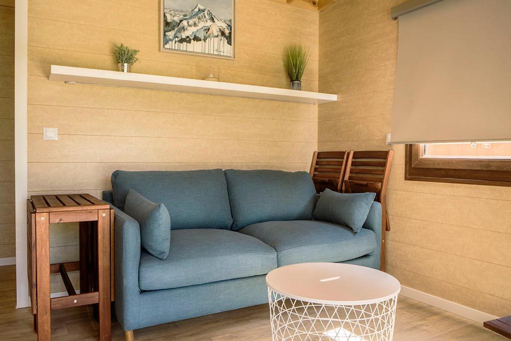 El Arrebol Comfort Camp جاكا المظهر الخارجي الصورة